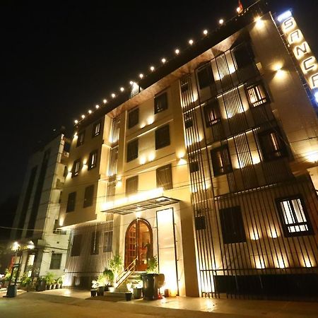Sanca International Hotel In Patel Nagar Delhi Neu-Delhi Exterior foto