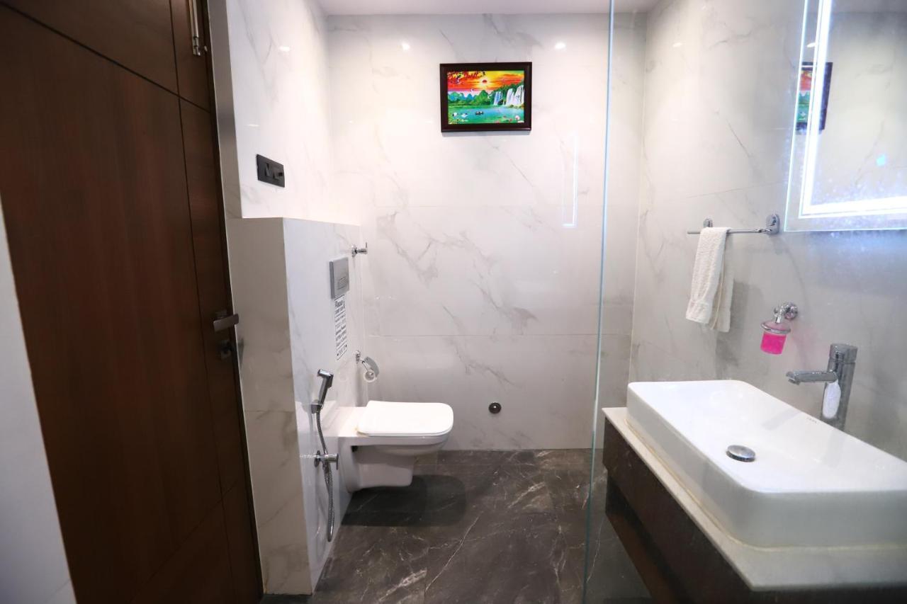 Sanca International Hotel In Patel Nagar Delhi Neu-Delhi Exterior foto
