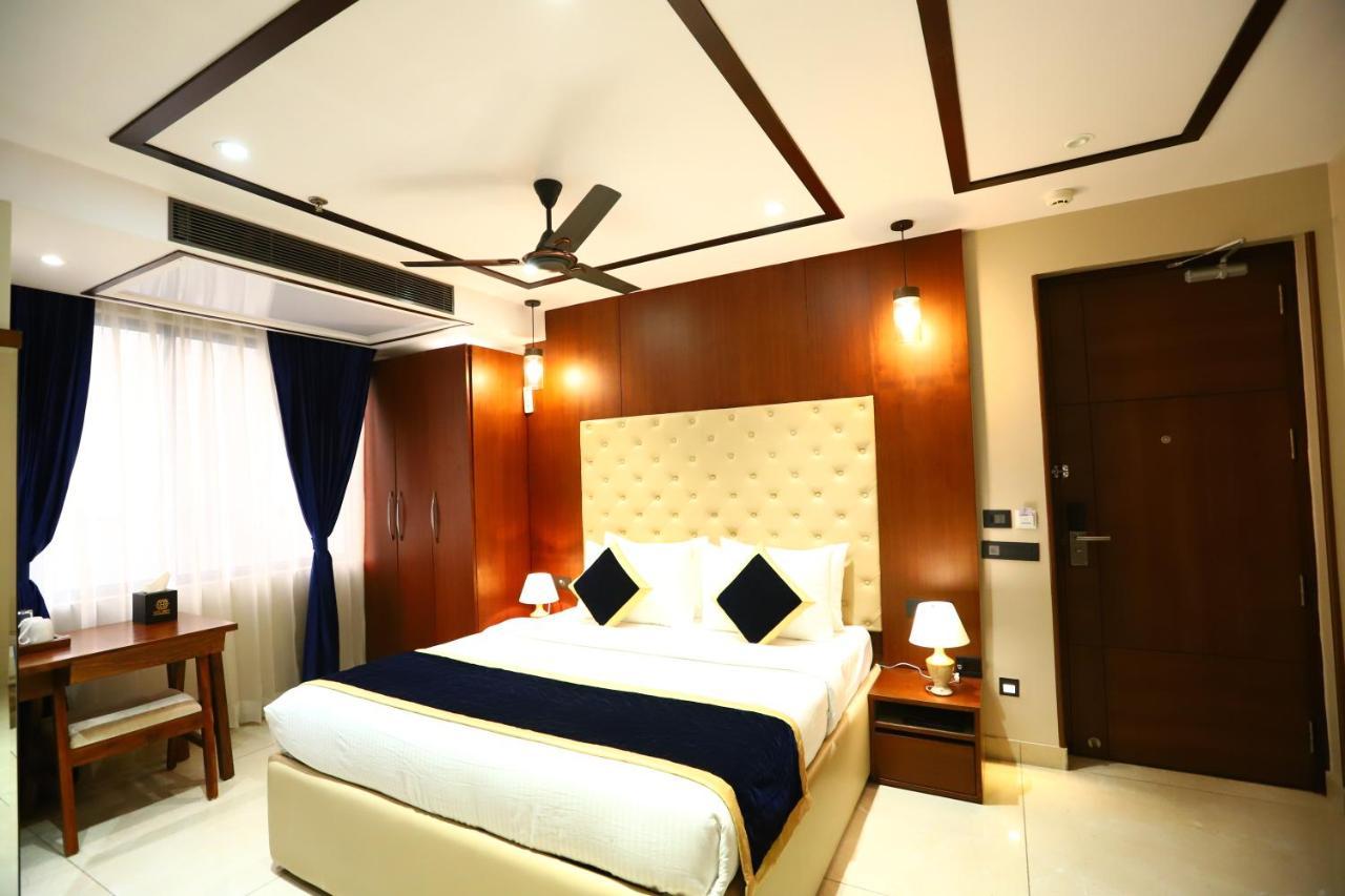 Sanca International Hotel In Patel Nagar Delhi Neu-Delhi Exterior foto
