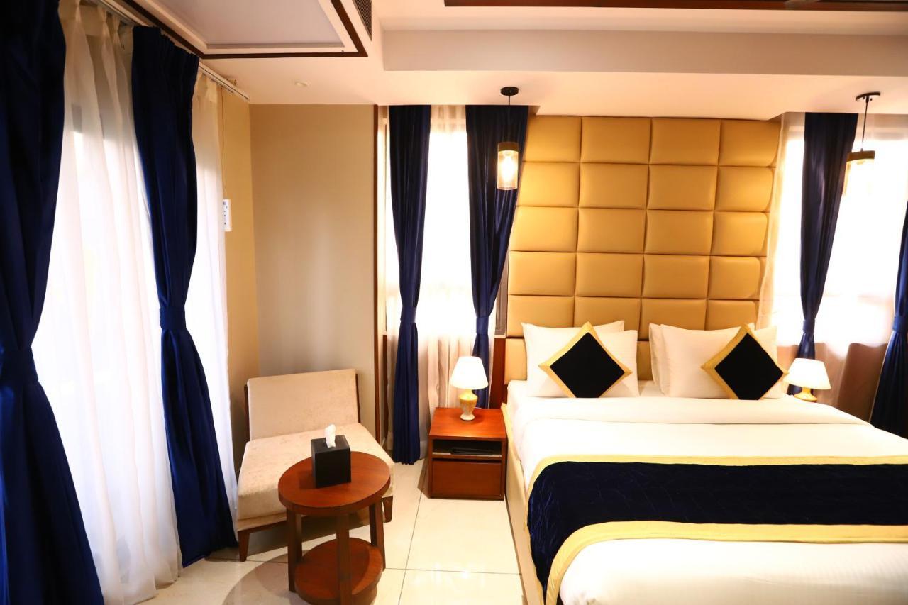 Sanca International Hotel In Patel Nagar Delhi Neu-Delhi Exterior foto