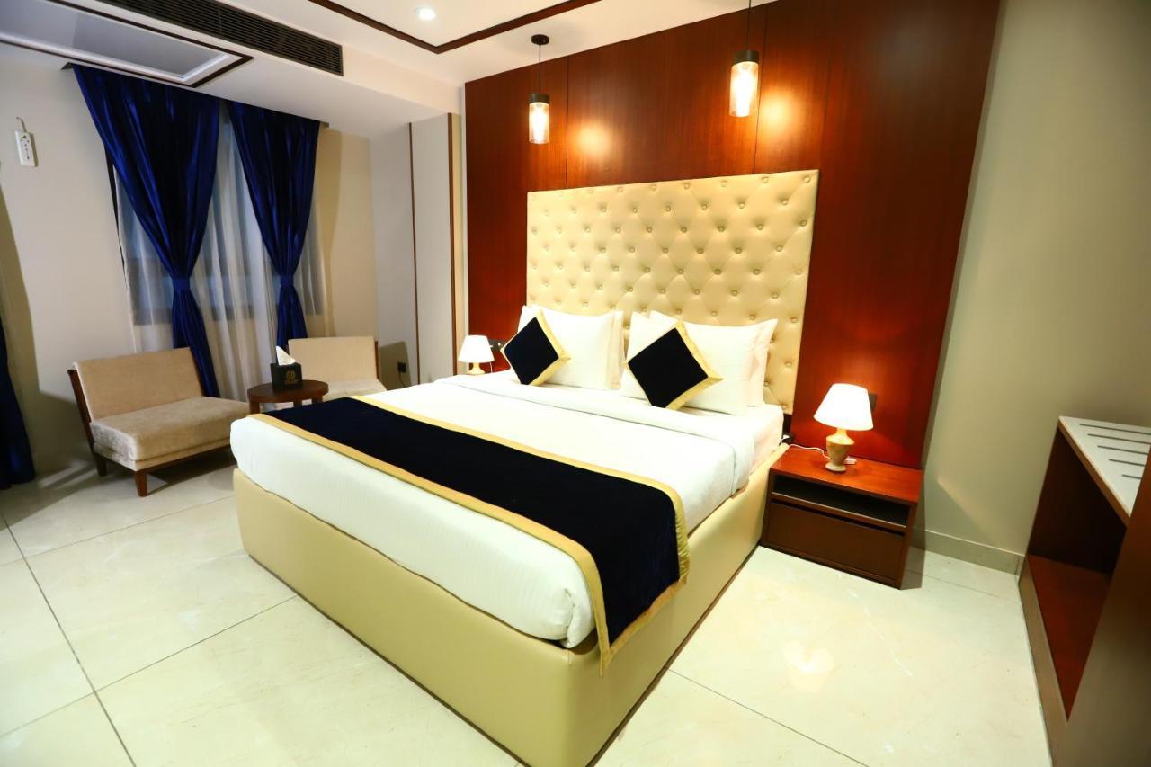 Sanca International Hotel In Patel Nagar Delhi Neu-Delhi Exterior foto