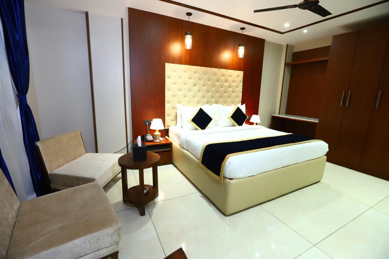 Sanca International Hotel In Patel Nagar Delhi Neu-Delhi Exterior foto