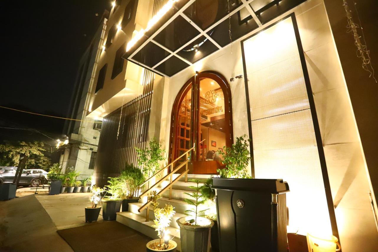 Sanca International Hotel In Patel Nagar Delhi Neu-Delhi Exterior foto