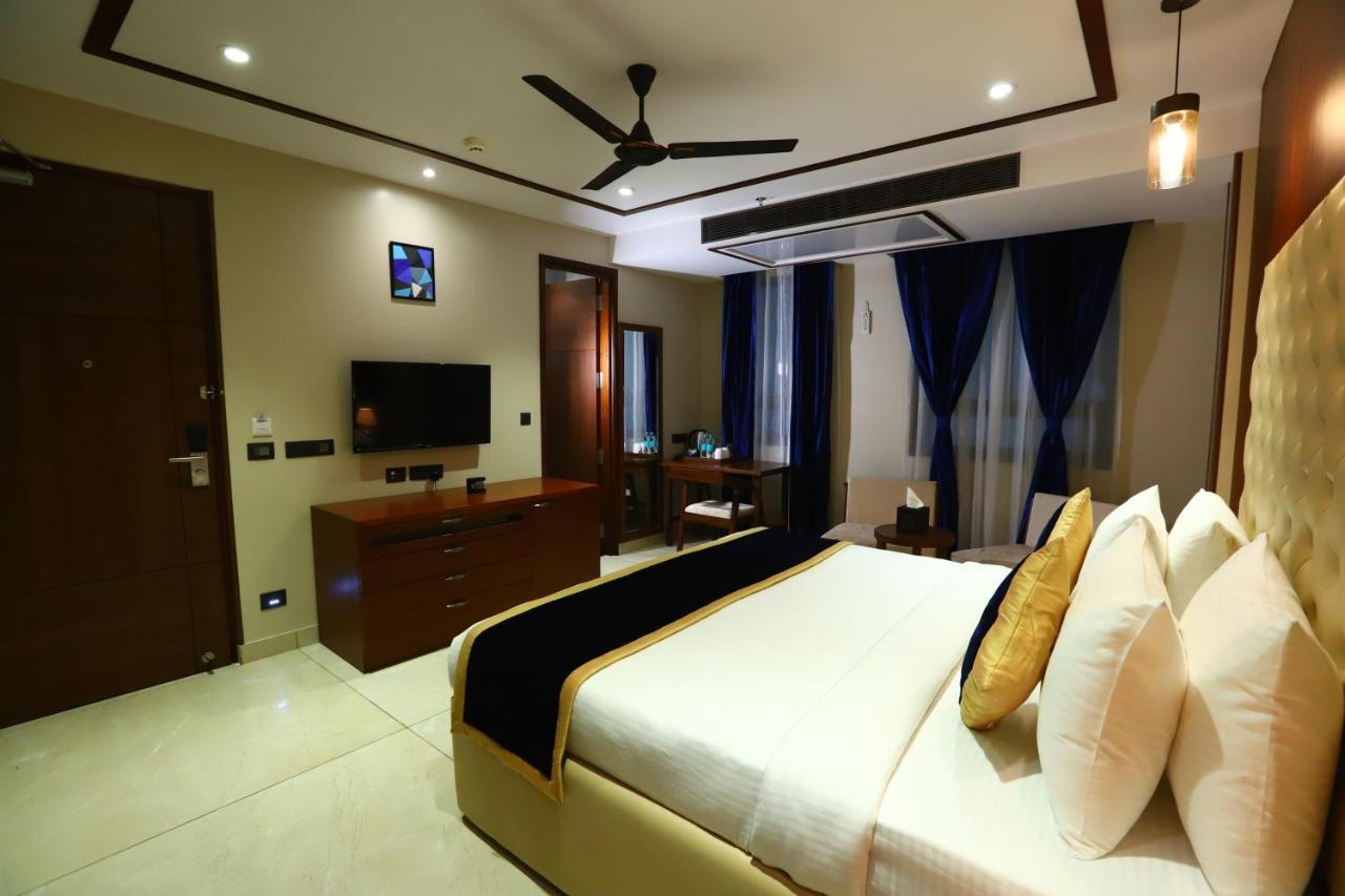 Sanca International Hotel In Patel Nagar Delhi Neu-Delhi Exterior foto